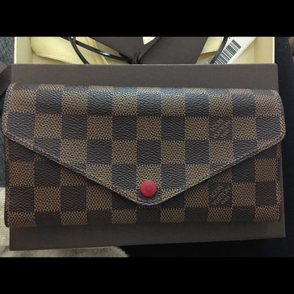 Louis Vuitton Red Josephine Wallet - Picture 5 of 8